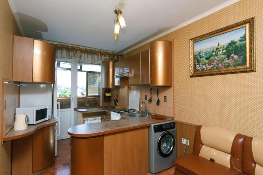 Apartment On Volodymirska 73 Street Kijev Kültér fotó